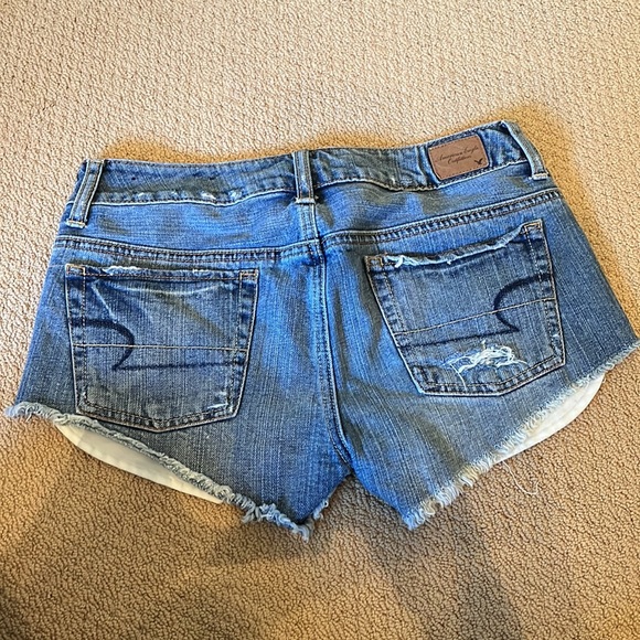VINTAGE HI RISE FESTIVAL AE SHORTS - Picture 3 of 3